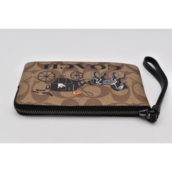Coach Halloween Wristlet Cards ID Signature Skeleton Pumpkin Horse Carriage 2023 - Picture 5 of 12